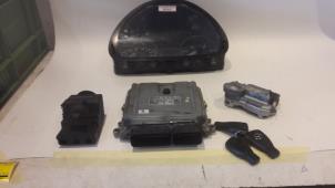 Gebruikte Kontaktslot + computer Mercedes Sprinter 3,5t (906.63) 309 CDI 16V Prijs € 544,50 Inclusief btw aangeboden door Tijdeman Mercedes Onderdelen