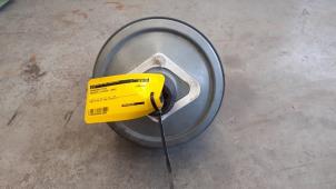 Gebruikte Rembooster Mercedes E (W210) 2.8 E-280 V6 18V Prijs op aanvraag aangeboden door Tijdeman Mercedes Onderdelen