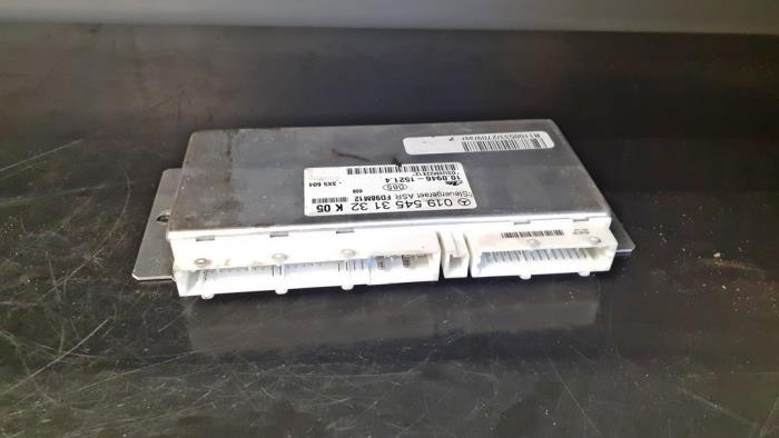 Gebruikte Computer ASR Mercedes CLK (C208) 2.3 230K 16V Prijs € 60,00 Margeregeling aangeboden door Tijdeman Mercedes Onderdelen