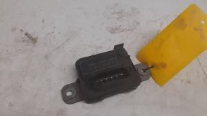 Gebruikte Koelvin module Mercedes CLK (R208) 2.3 230K 16V Prijs € 45,00 Margeregeling aangeboden door Tijdeman Mercedes Onderdelen