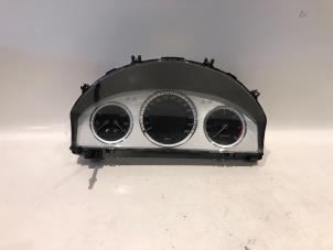 Gebruikte Cockpit Mercedes C Estate (S204) 2.2 C-200 CDI 16V . Prijs € 150,00 Margeregeling aangeboden door Tijdeman Mercedes Onderdelen