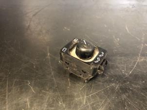 Gebruikte Spiegel Schakelaar Mercedes S (W140) 2.8 S 280 24V Prijs op aanvraag aangeboden door Tijdeman Mercedes Onderdelen