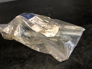 Gebruikte Bouten set Mercedes S (W140) 2.8 S 280 24V Prijs op aanvraag aangeboden door Tijdeman Mercedes Onderdelen