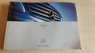 Gebruikte Instructie Boekje Mercedes Vito (639.6) 2.2 111 CDI 16V Prijs € 36,30 Inclusief btw aangeboden door Tijdeman Mercedes Onderdelen