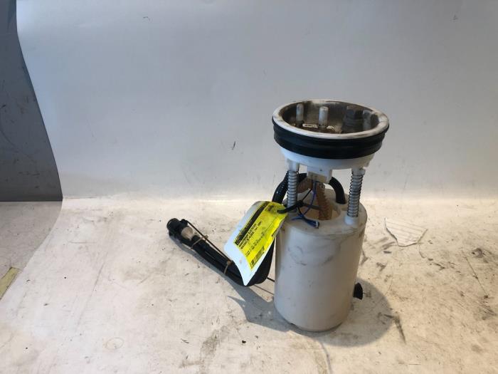 Gebruikte Tank element Pomp Mercedes ML I (163) 270 2.7 CDI 20V Prijs op aanvraag aangeboden door Tijdeman Mercedes Onderdelen