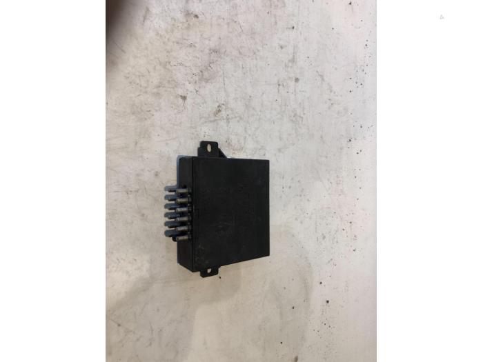 Gebruikte Kachelcomputer Mercedes SL (R107) 350 SL Prijs € 115,00 Margeregeling aangeboden door Tijdeman Mercedes Onderdelen