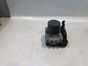 Gebruikte ABS Pomp Mercedes B (W245) 2.0 B-180 CDI 16V Prijs op aanvraag aangeboden door Tijdeman Mercedes Onderdelen