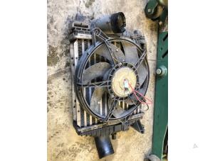 Gebruikte Intercooler Mercedes Vito (638.1/2) 2.2 CDI 110 16V Prijs op aanvraag aangeboden door Tijdeman Mercedes Onderdelen