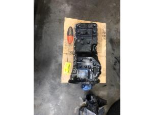 Gebruikte Carterpan Mercedes E (W211) 2.7 E-270 CDI 20V Prijs € 85,00 Margeregeling aangeboden door Tijdeman Mercedes Onderdelen