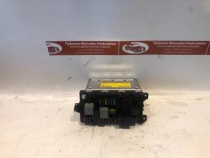 Gebruikte Zekeringkast Mercedes E Combi (S211) 2.7 E-270 CDI 20V Prijs € 121,00 Margeregeling aangeboden door Tijdeman Mercedes Onderdelen