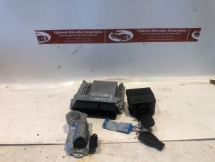 Gebruikte Kontaktslot + computer Mercedes E Combi (S211) 2.7 E-270 CDI 20V Prijs € 250,00 Margeregeling aangeboden door Tijdeman Mercedes Onderdelen