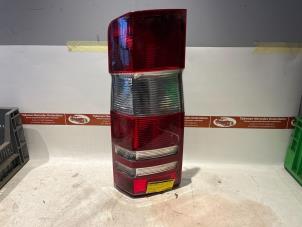 Gebruikte Achterlicht rechts Mercedes Sprinter 3,5t (906.63) 316 CDI 16V Prijs € 30,25 Inclusief btw aangeboden door Tijdeman Mercedes Onderdelen