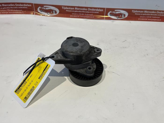 Gebruikte Spanner multiriem Mercedes C Combi (S203) 2.6 C-240 18V Prijs € 40,00 Margeregeling aangeboden door Tijdeman Mercedes Onderdelen
