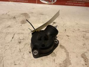 Gebruikte Thermostaathuis Mercedes 190 (W201) 2.0 E Kat. Prijs € 30,00 Margeregeling aangeboden door Tijdeman Mercedes Onderdelen