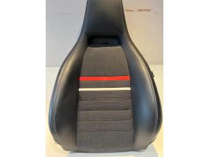 Gebruikte Rugleuning links (stoel) Mercedes A (W176) 1.6 A-180 16V Prijs € 90,00 Margeregeling aangeboden door Tijdeman Mercedes Onderdelen