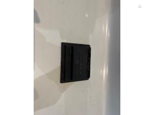 Gebruikte Verlichtings Module Mercedes E (W210) 2.0 E-200 16V Prijs € 45,00 Margeregeling aangeboden door Tijdeman Mercedes Onderdelen