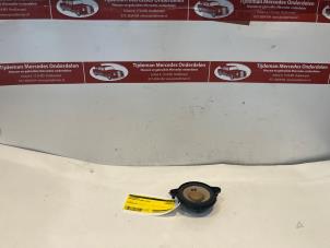 Gebruikte Speaker Mercedes A (W176) 1.6 A-180 16V Prijs € 25,00 Margeregeling aangeboden door Tijdeman Mercedes Onderdelen