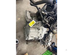 Gebruikte Versnellingsbak Mercedes Vaneo (W414) 1.7 CDI 16V Prijs € 250,00 Margeregeling aangeboden door Tijdeman Mercedes Onderdelen