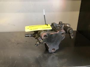 Gebruikte Dieselpomp Mercedes Vito (639.6) 2.2 109 CDI 16V Prijs € 121,00 Inclusief btw aangeboden door Tijdeman Mercedes Onderdelen