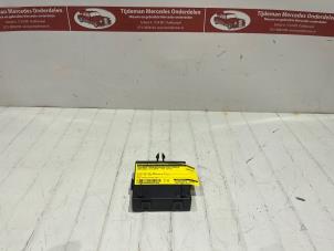 Gebruikte Deur module Mercedes A (W176) 1.6 A-180 16V Prijs € 33,00 Margeregeling aangeboden door Tijdeman Mercedes Onderdelen