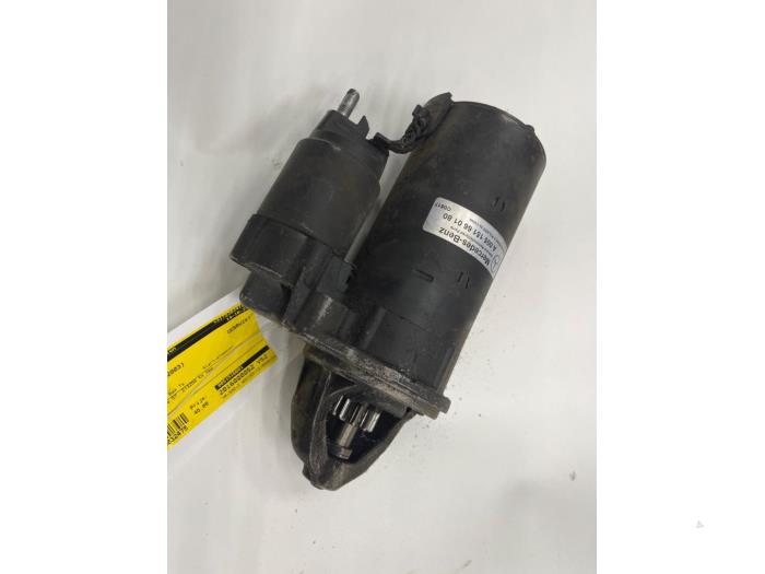 Startmotor van een Mercedes-Benz ML I (163) 270 2.7 CDI 20V 2003