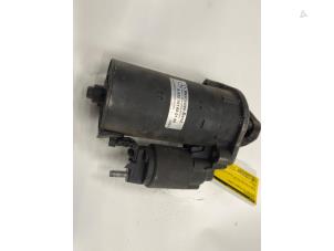 Startmotor van een Mercedes-Benz ML I (163) 270 2.7 CDI 20V 2003