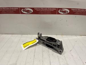 Gebruikte Motorrubber Mercedes Citan (415.6) 1.5 109 CDI Prijs op aanvraag aangeboden door Tijdeman Mercedes Onderdelen