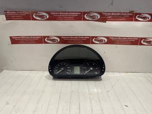 Gebruikte Cockpit Mercedes Sprinter 3,5t (906.63) 310 CDI 16V Prijs € 119,79 Inclusief btw aangeboden door Tijdeman Mercedes Onderdelen