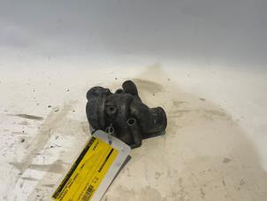 Gebruikte Thermostaathuis Mercedes S (W108/109) 250 S Prijs € 75,00 Margeregeling aangeboden door Tijdeman Mercedes Onderdelen