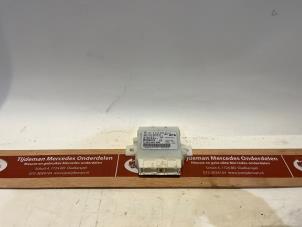 Gebruikte Module PDC Mercedes E (C207) E-350 CGI V6 24V Prijs € 50,00 Margeregeling aangeboden door Tijdeman Mercedes Onderdelen