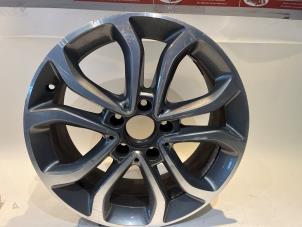Gebruikte Velg Mercedes C (W205) 2.2 C-220 CDI 16V BlueTEC Prijs € 70,00 Margeregeling aangeboden door Tijdeman Mercedes Onderdelen