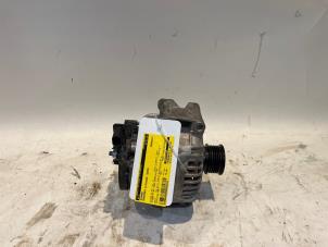 Gebruikte Dynamo Mercedes E (C207) E-350 CGI V6 24V Prijs € 75,00 Margeregeling aangeboden door Tijdeman Mercedes Onderdelen