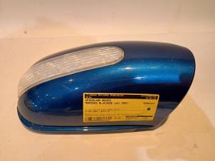Gebruikte Spiegelkap rechts Mercedes ML I (163) 270 2.7 CDI 20V Prijs € 30,00 Margeregeling aangeboden door Tijdeman Mercedes Onderdelen