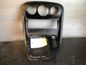 Gebruikte Dashboard deel Mercedes Citan (415.6) 1.2 112 Prijs € 25,41 Inclusief btw aangeboden door Tijdeman Mercedes Onderdelen