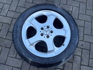 Gebruikte Velg Mercedes ML II (164/4JG) 3.0 ML-280 CDI 4-Matic V6 24V Prijs € 90,00 Margeregeling aangeboden door Tijdeman Mercedes Onderdelen