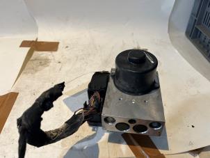 Gebruikte ABS Pomp Mercedes ML II (164/4JG) 3.0 ML-280 CDI 4-Matic V6 24V Prijs € 300,00 Margeregeling aangeboden door Tijdeman Mercedes Onderdelen