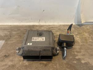 Gebruikte Kontaktslot + computer Mercedes A (W176) 1.6 A-180 16V Prijs op aanvraag aangeboden door Tijdeman Mercedes Onderdelen