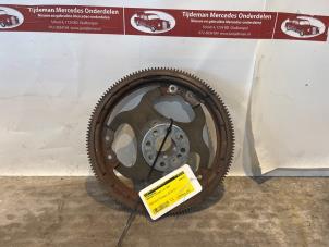 Gebruikte Starterkrans Mercedes E (W124) 2.6 260 E Prijs € 75,00 Margeregeling aangeboden door Tijdeman Mercedes Onderdelen