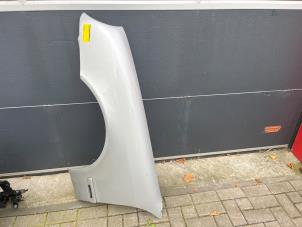 Gebruikte Scherm links-voor Mercedes CLK (R208) 2.0 200K Evo 16V Prijs € 90,00 Margeregeling aangeboden door Tijdeman Mercedes Onderdelen