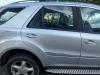 Mercedes-Benz ML II (164/4JG) 3.0 ML-320 CDI 4-Matic V6 24V Deur 4Deurs rechts-achter