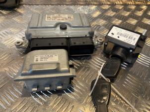 Gebruikte Kontaktslot + computer Mercedes A (W169) 2.0 A-160 CDI 16V 3-Drs. Prijs € 200,00 Margeregeling aangeboden door Tijdeman Mercedes Onderdelen