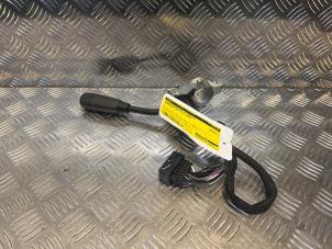 Gebruikte Combischakelaar Stuurkolom Mercedes SLK (R170) 2.3 230 K 16V Prijs € 125,00 Margeregeling aangeboden door Tijdeman Mercedes Onderdelen