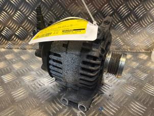 Gebruikte Dynamo Mercedes A (W169) 2.0 A-160 CDI 16V 3-Drs. Prijs € 50,00 Margeregeling aangeboden door Tijdeman Mercedes Onderdelen