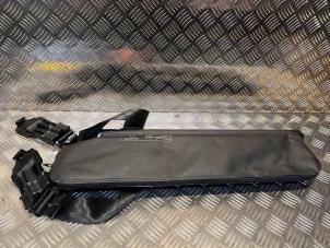 Gebruikte Hondenrek Mercedes ML II (164/4JG) 3.0 ML-320 CDI 4-Matic V6 24V Prijs € 99,00 Margeregeling aangeboden door Tijdeman Mercedes Onderdelen