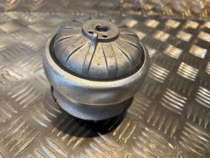 Nieuwe Motorsteun Mercedes 190 D (W201) 2.5 TD Prijs € 22,99 Inclusief btw aangeboden door Tijdeman Mercedes Onderdelen