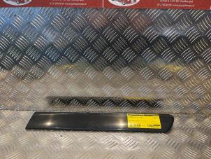 Gebruikte Sierstrip Mercedes CLK (R208) 2.3 230K 16V Prijs € 30,00 Margeregeling aangeboden door Tijdeman Mercedes Onderdelen