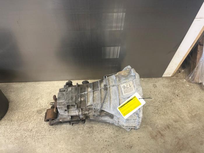 Gebruikte Versnellingsbak Mercedes C Combi (S202) 1.8 C180T 16V Prijs € 200,00 Margeregeling aangeboden door Tijdeman Mercedes Onderdelen