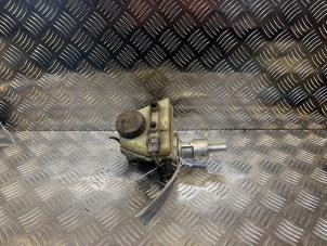 Gebruikte Remvloeistof reservoir Mercedes E Combi diesel (S124) 2.5 E-250D 20V Prijs € 30,00 Margeregeling aangeboden door Tijdeman Mercedes Onderdelen