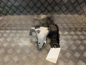 Gebruikte Motorrubber Mercedes Citan (415.6) 1.5 109 CDI Prijs € 36,30 Inclusief btw aangeboden door Tijdeman Mercedes Onderdelen