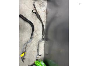 Gebruikte Oliedruk Leiding Mercedes L serie 4t (309/611) 410D Prijs € 75,00 Margeregeling aangeboden door Tijdeman Mercedes Onderdelen